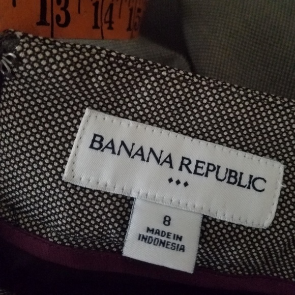 Final BANANA REPUBLIC Brown & Cream Skirt, size 8 - Picture 3 of 6